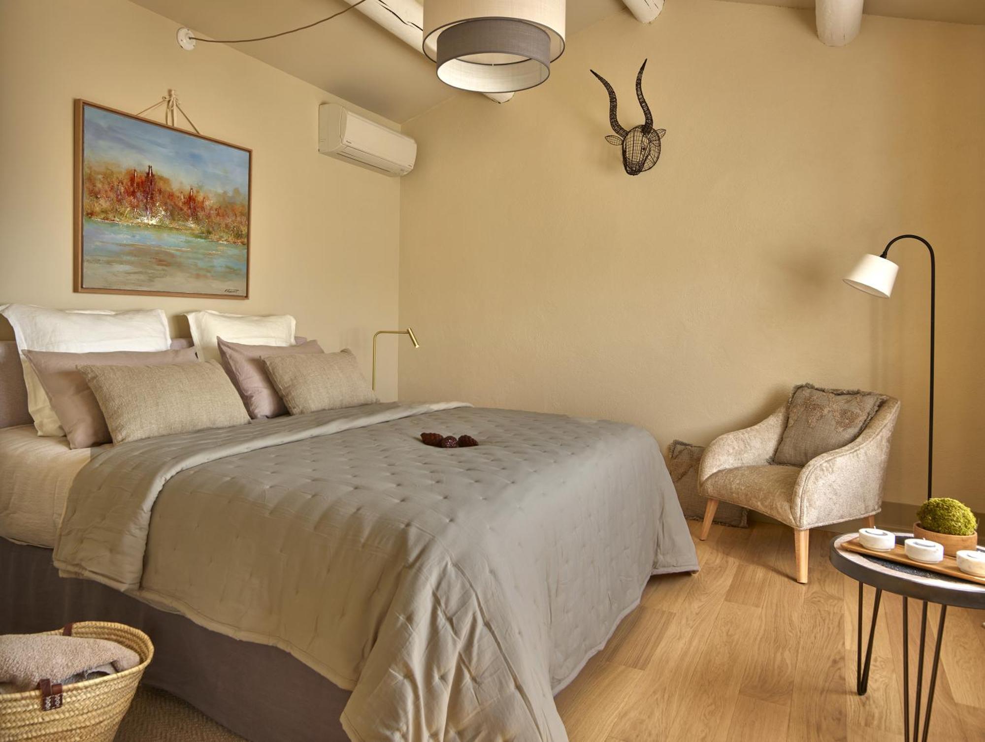 Bed and Breakfast Jas Des Roches Grignan Exterior foto