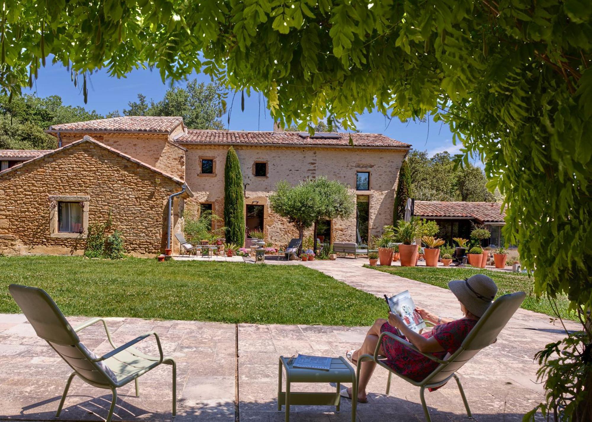 Bed and Breakfast Jas Des Roches Grignan Exterior foto